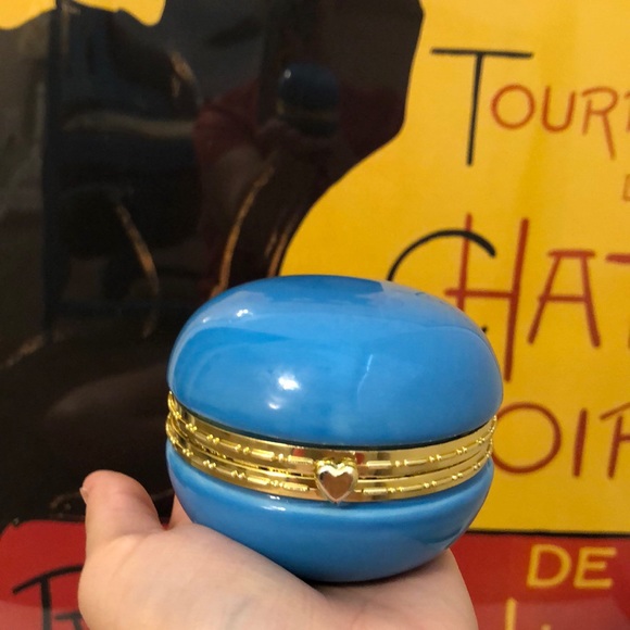 French Macaron Pastel Glass Hinged Trinket Boxes - Picture 8 of 12